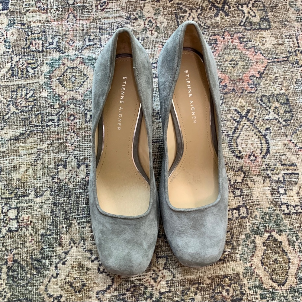 Gray Suede Etienne Aigner Heels Size 9